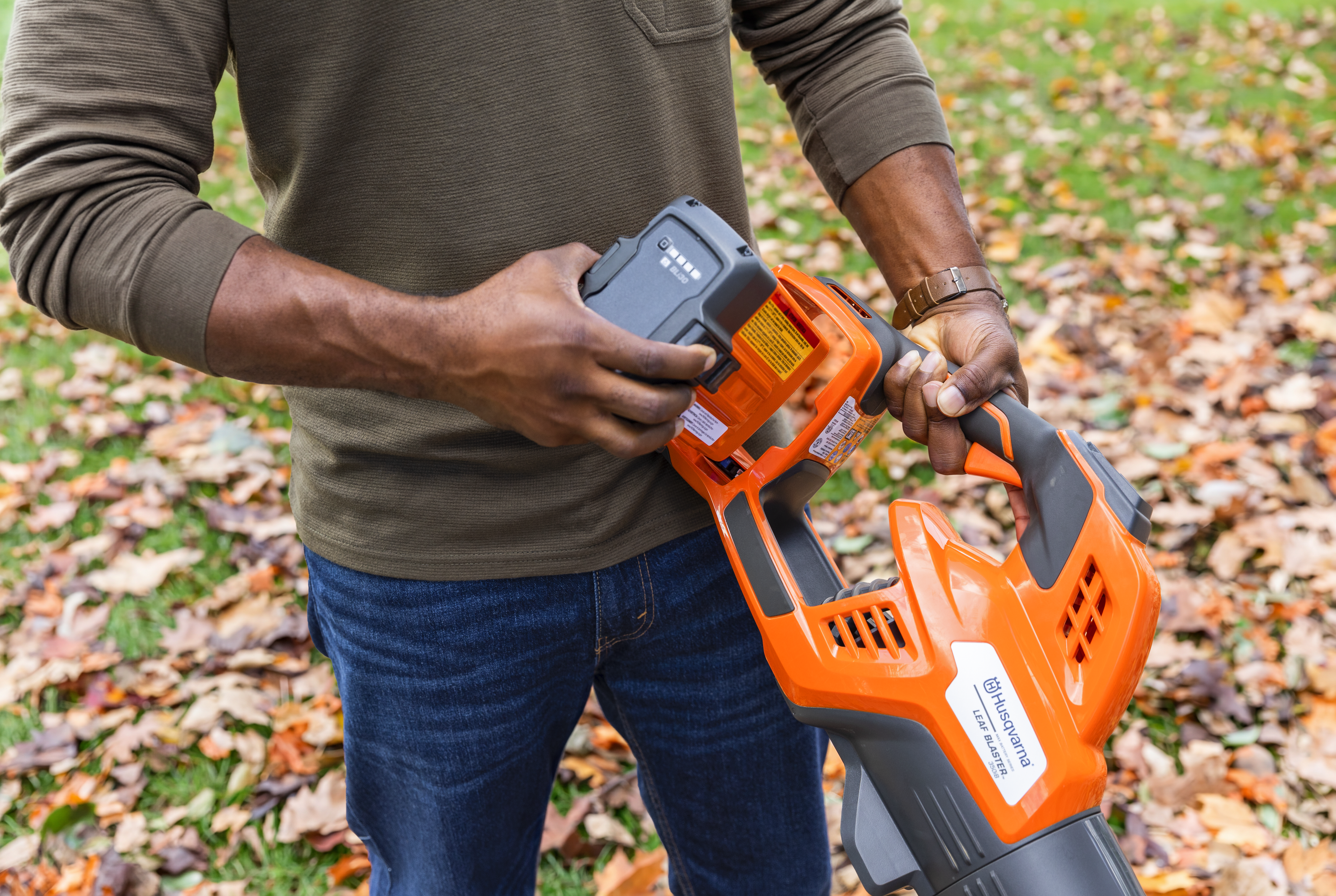 Leaf Blaster™ 350iB without battery and charger image 1