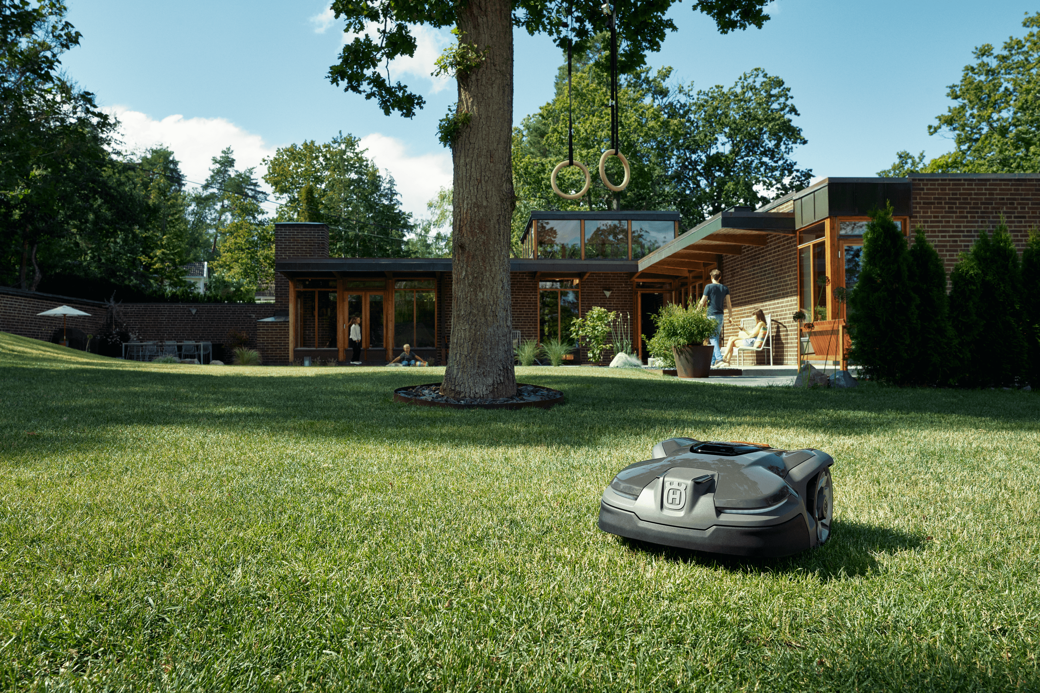 AUTOMOWER® 405X image 11